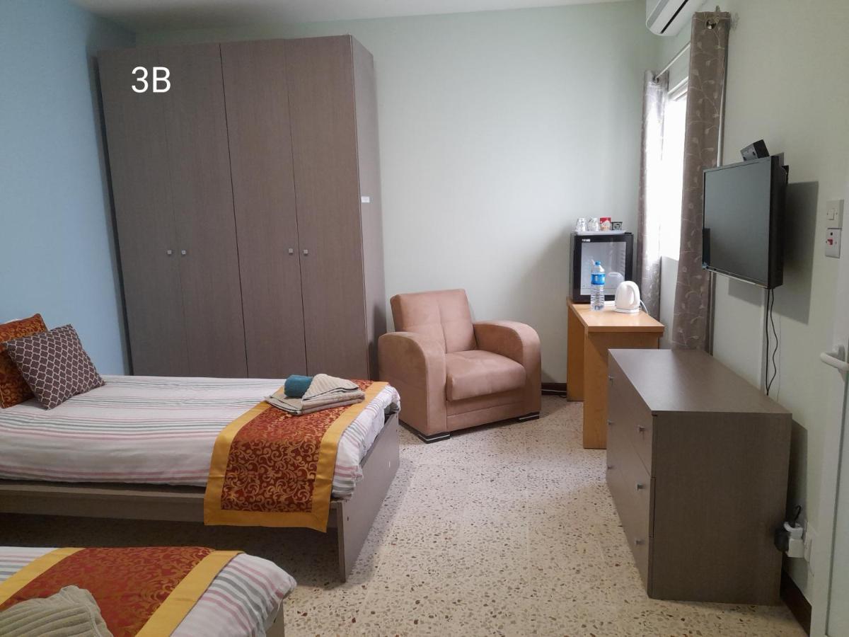 Seabreeze Holiday Guestrooms Сент-Полс-Бей Экстерьер фото