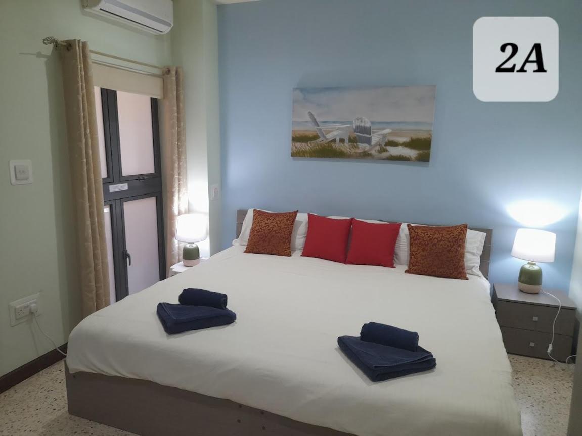 Seabreeze Holiday Guestrooms Сент-Полс-Бей Экстерьер фото